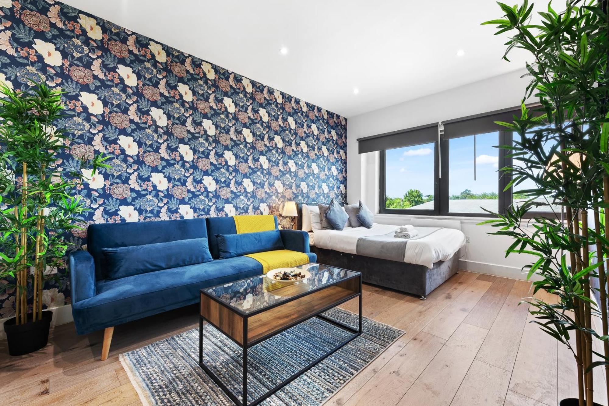 Modern One Bedroom Flat - Sleeps 5 -Near Heathrow - London Ub3 מראה חיצוני תמונה